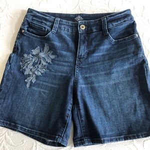 Saint John’s Bay Women’s Jean shorts